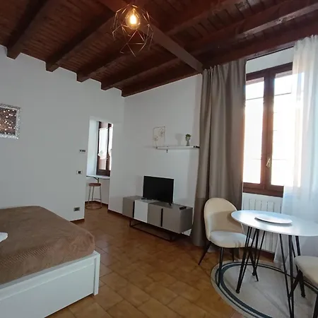 Apartment Ellis Dream